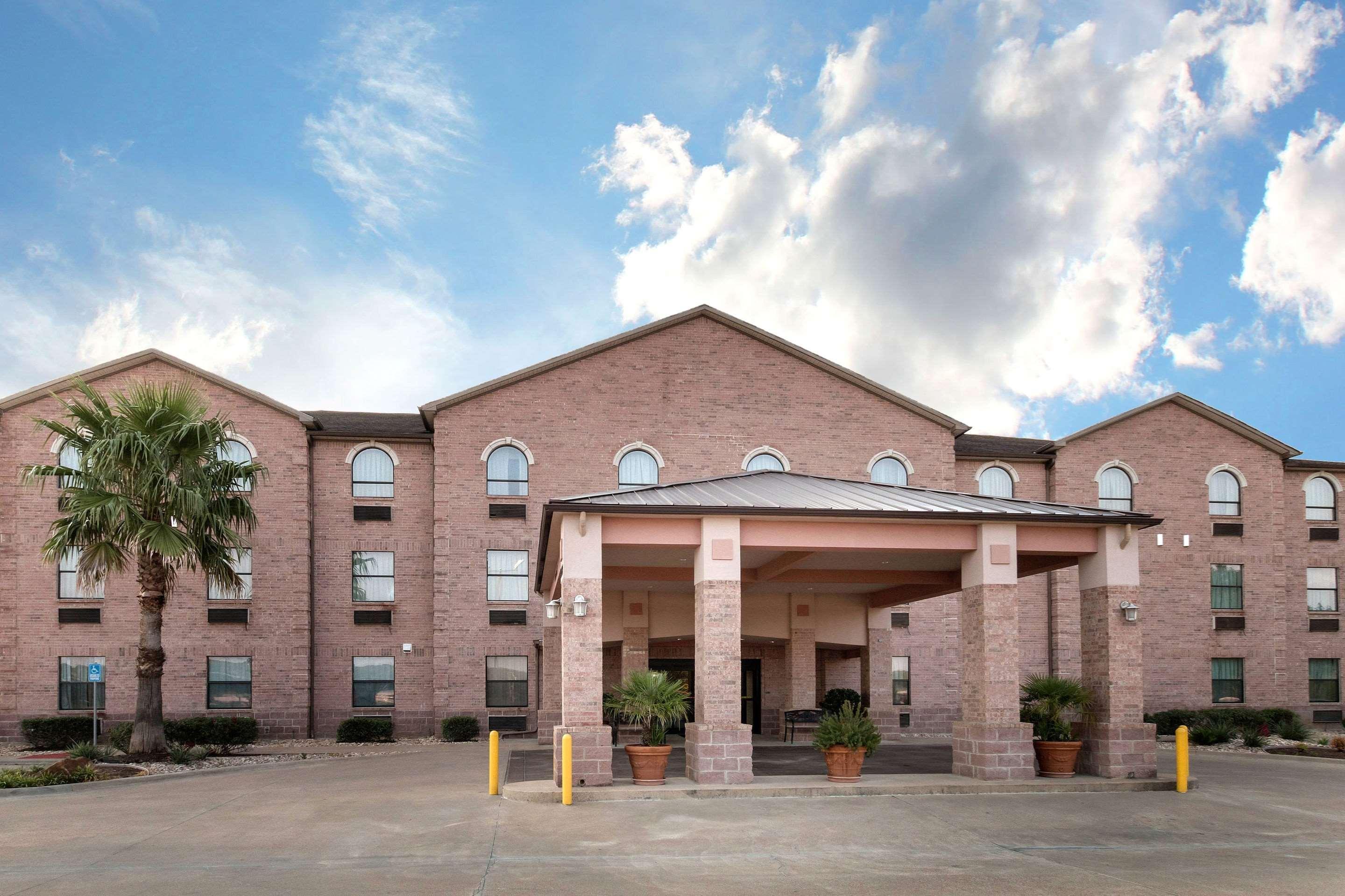 Quality Inn Buffalo Extérieur photo