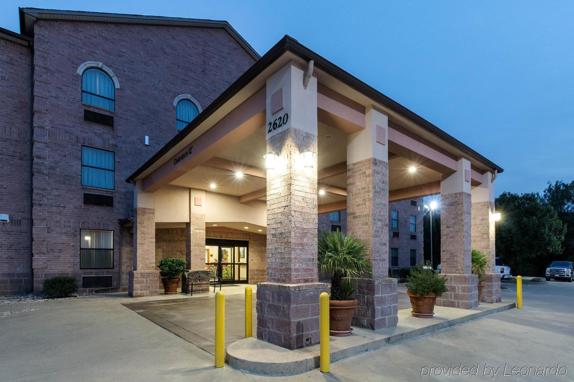 Quality Inn Buffalo Extérieur photo